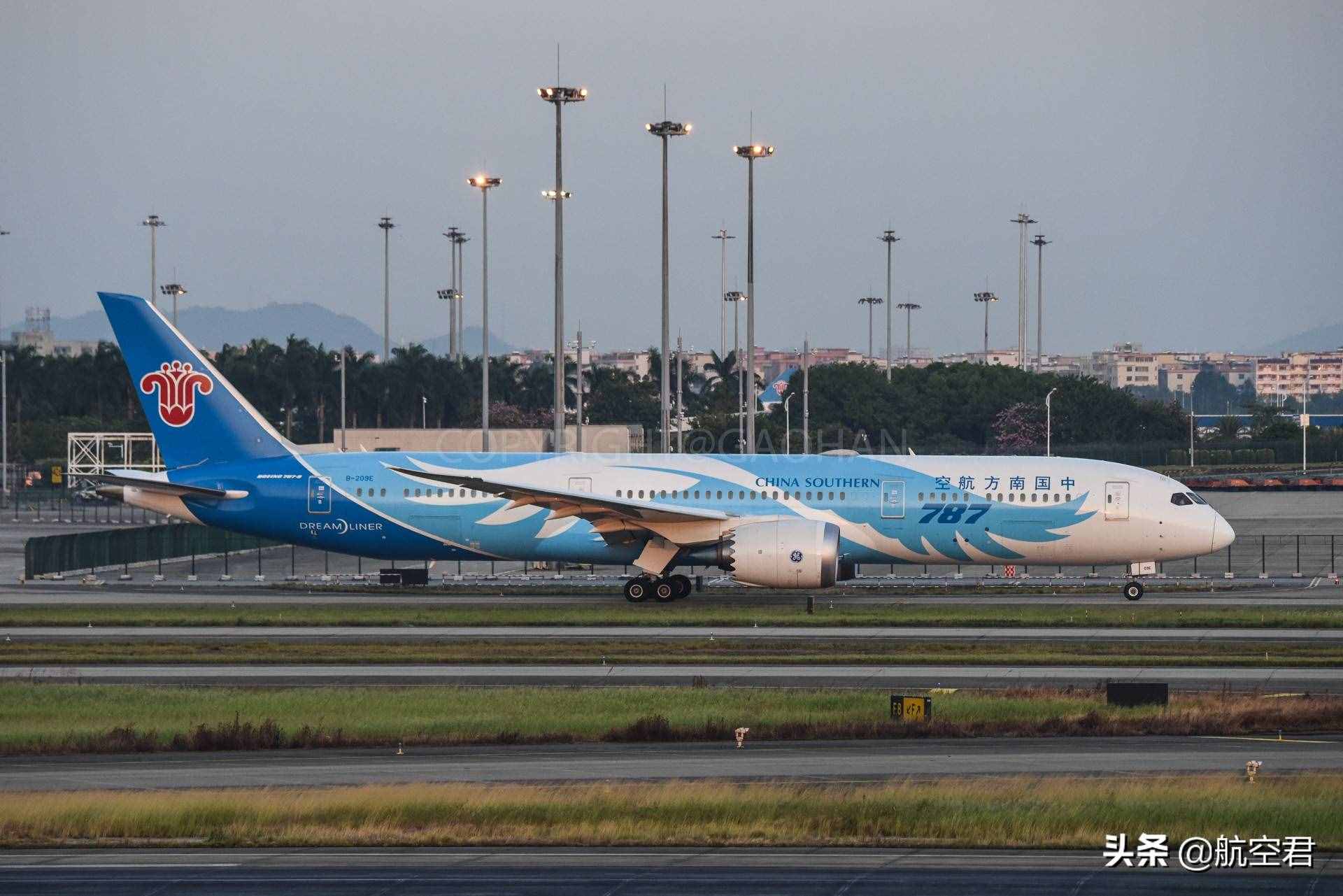 花多眼亂，這么多航空公司該怎么選？聽航空君來說說