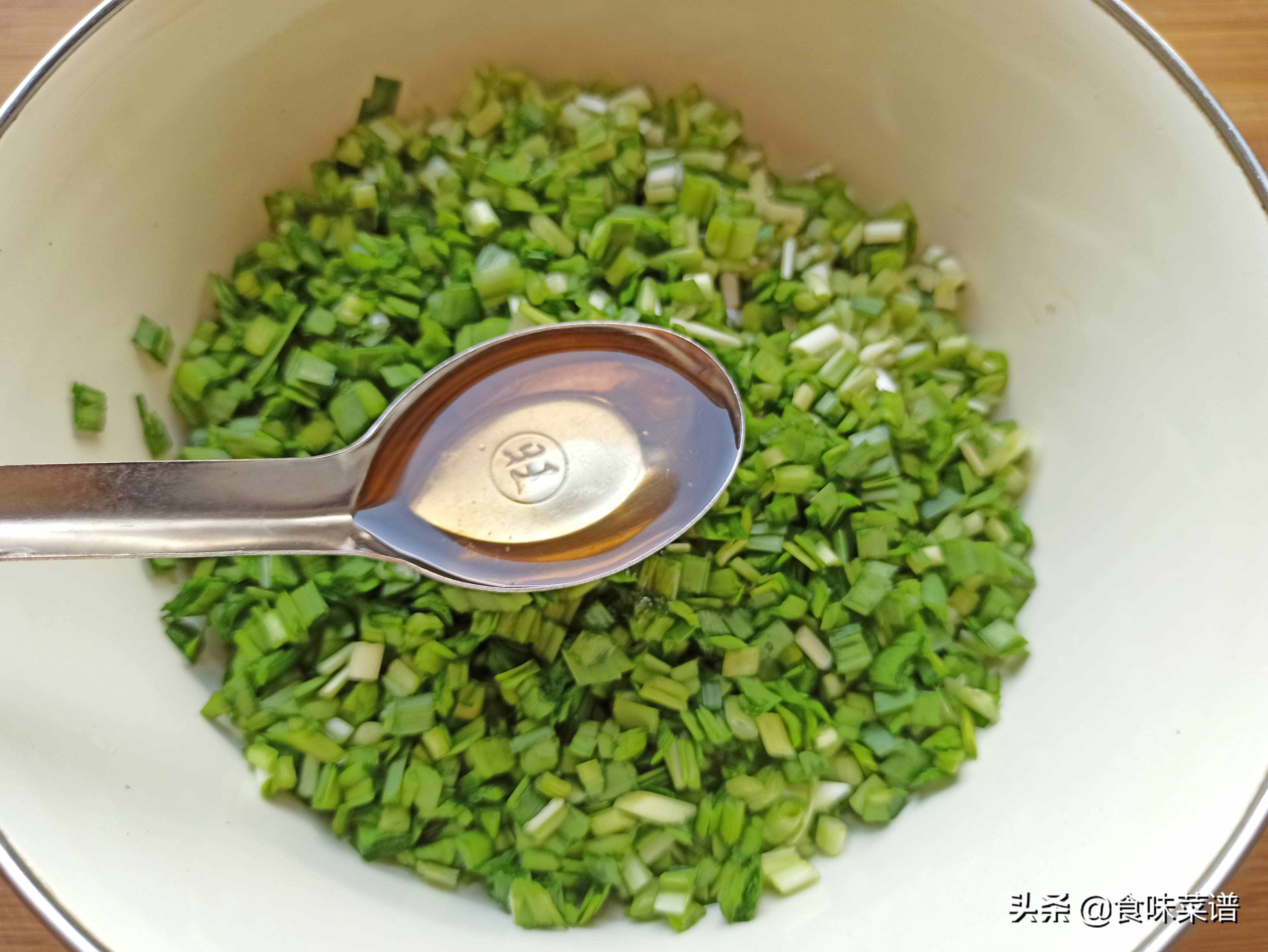 頭伏到吃餃子，教你5種素餡餃子的調(diào)法，鮮嫩營養(yǎng)多汁，好吃入味