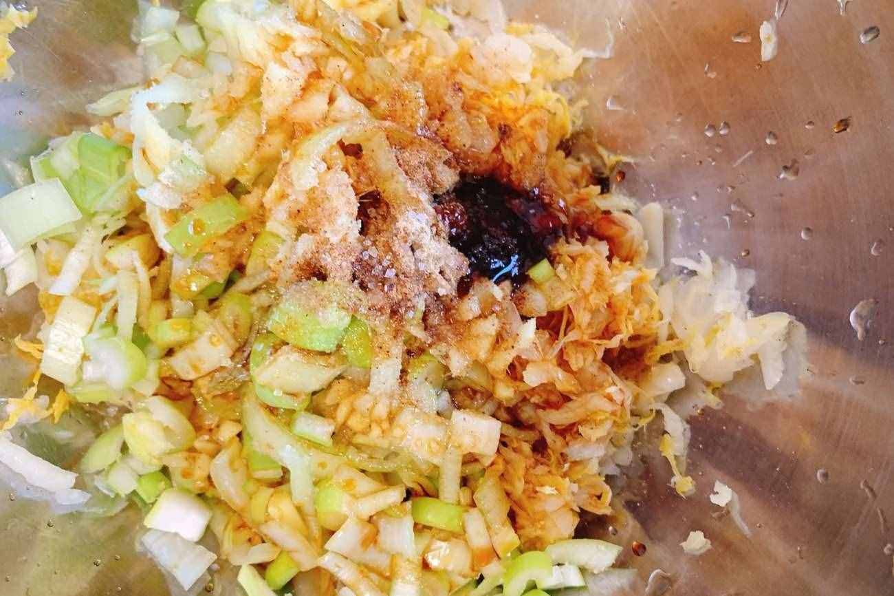 頭伏到吃餃子，教你5種素餡餃子的調(diào)法，鮮嫩營養(yǎng)多汁，好吃入味