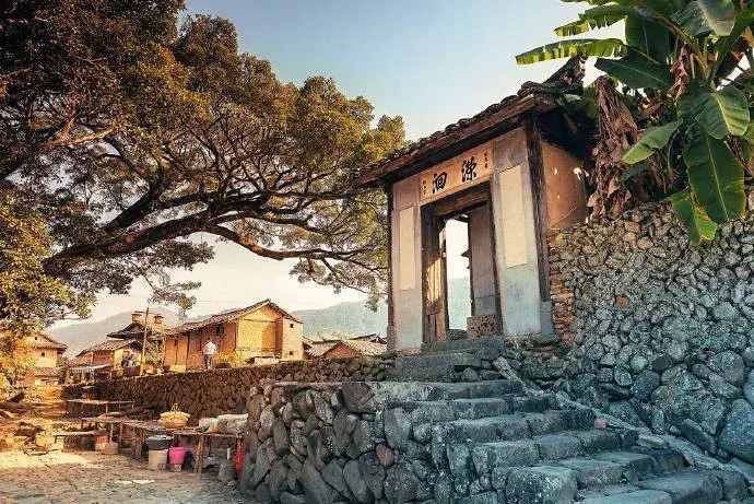 十首思鄉(xiāng)詩，濃濃故鄉(xiāng)情