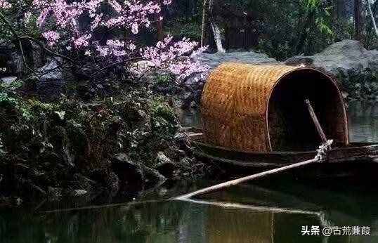 千般思緒愛擱淺，落筆為安情淡然