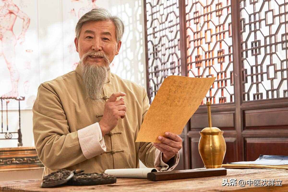 從患者那得來一張治膽囊結(jié)石秘方，初看不以為意，細(xì)思只有佩服