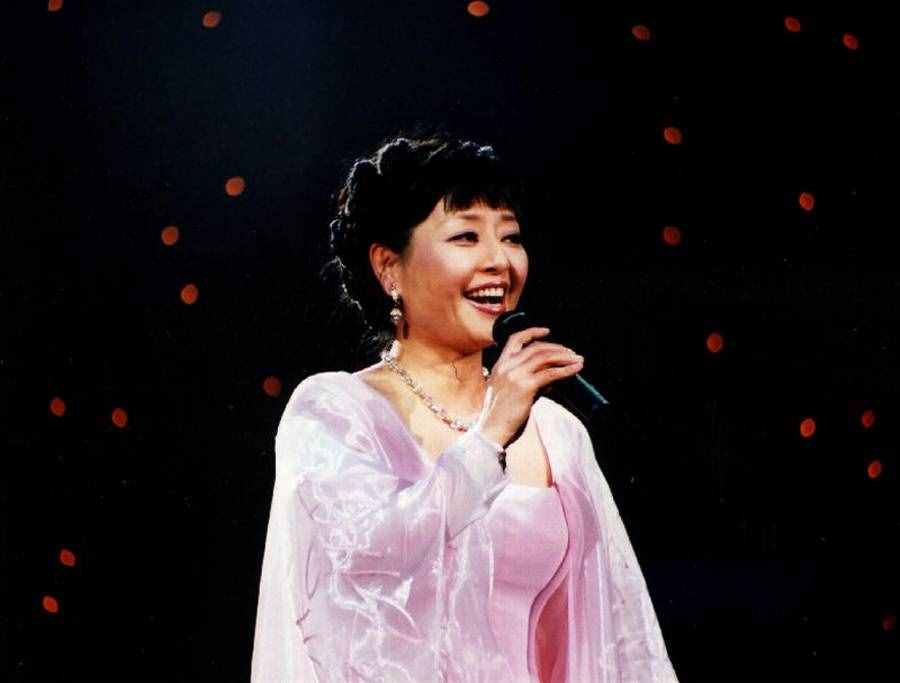 殷秀梅被譽(yù)為美聲皇后，與程志結(jié)婚當(dāng)天就后悔，為何65歲還無子