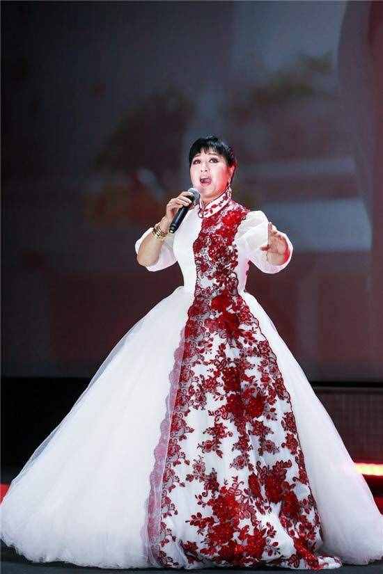 殷秀梅被譽(yù)為美聲皇后，與程志結(jié)婚當(dāng)天就后悔，為何65歲還無子