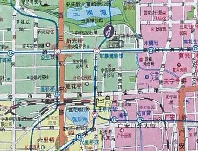 北京的四大火車站，為何都位于幾個區(qū)交界處？