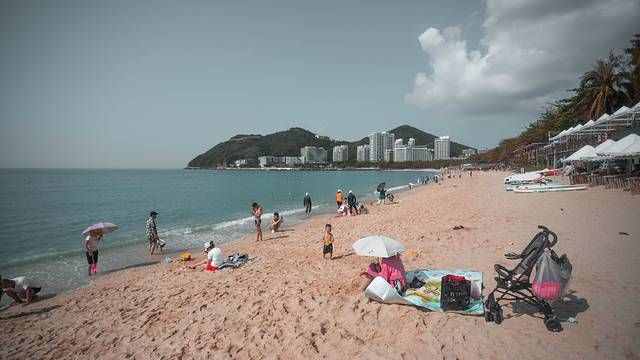 漫游三亞攻略，吃喝嗨玩，抓住寧靜的海