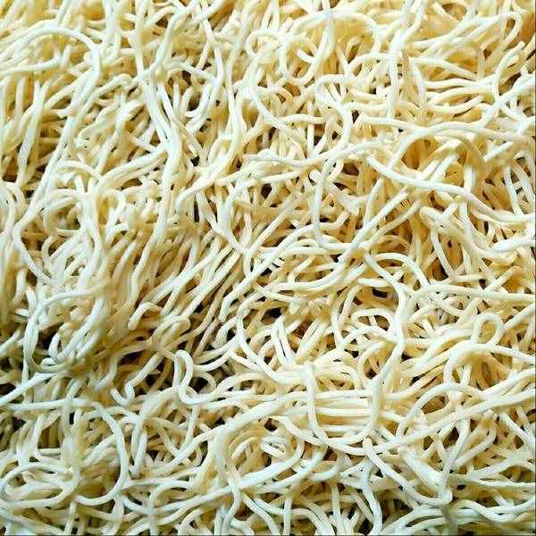 涼面好不好吃，調(diào)料是關(guān)鍵！一定要加這3味，涼面清爽勁道特別香