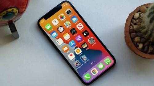 外網(wǎng)媒體評選2021年至今十佳手機