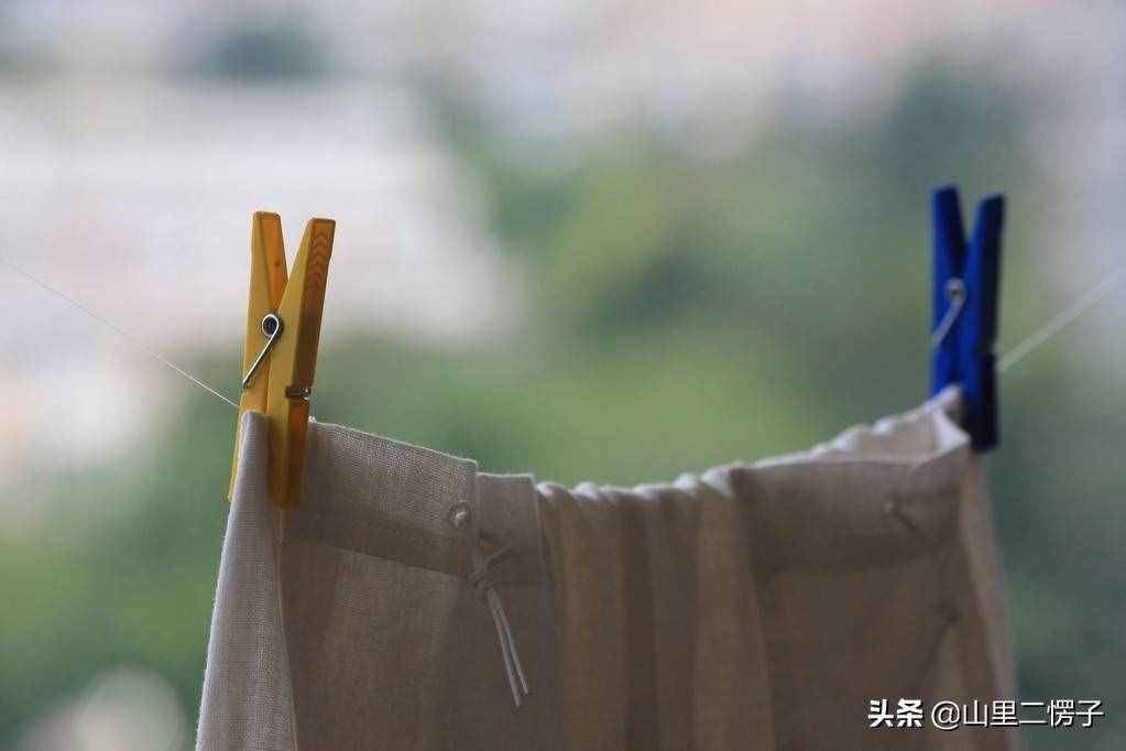 衣服的標簽上標明100%聚酯纖維好不好？聚酯纖維到底是什么？