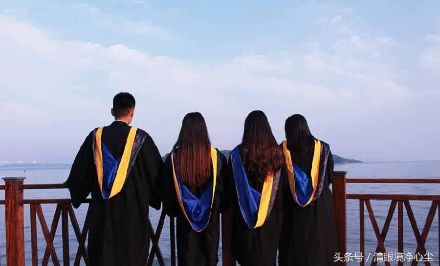 學士服的這6種顏色原來代表的是這個！