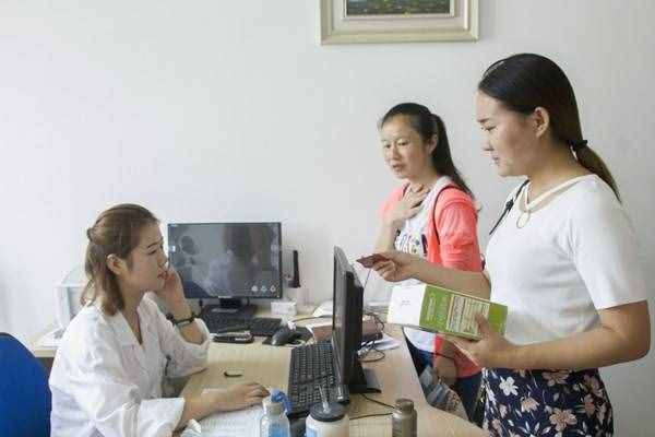 為什么有的女性20天來一次月經(jīng)，有的人40天來一次？哪種好？