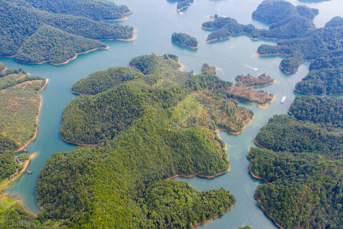 推薦春季最適合出游的5個(gè)旅游勝地，有山有水好風(fēng)光