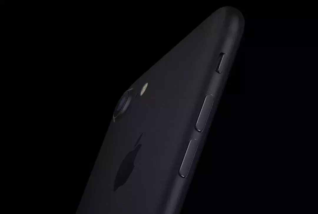 「附指南」蘋(píng)果正式召回iPhone 7：4個(gè)型號(hào)出問(wèn)題，國(guó)內(nèi)用戶(hù)中槍?zhuān)? class=