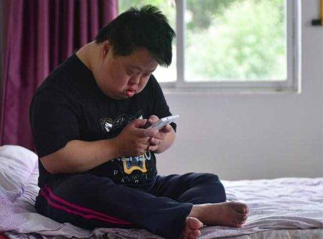 持續(xù)了24年的謊言，曾經的“天才指揮家”舟舟，到底經歷了什么？