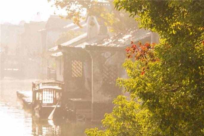 注意！去烏鎮(zhèn)旅游該如何解決住宿問題？住宿景區(qū)內(nèi)到底好不好？