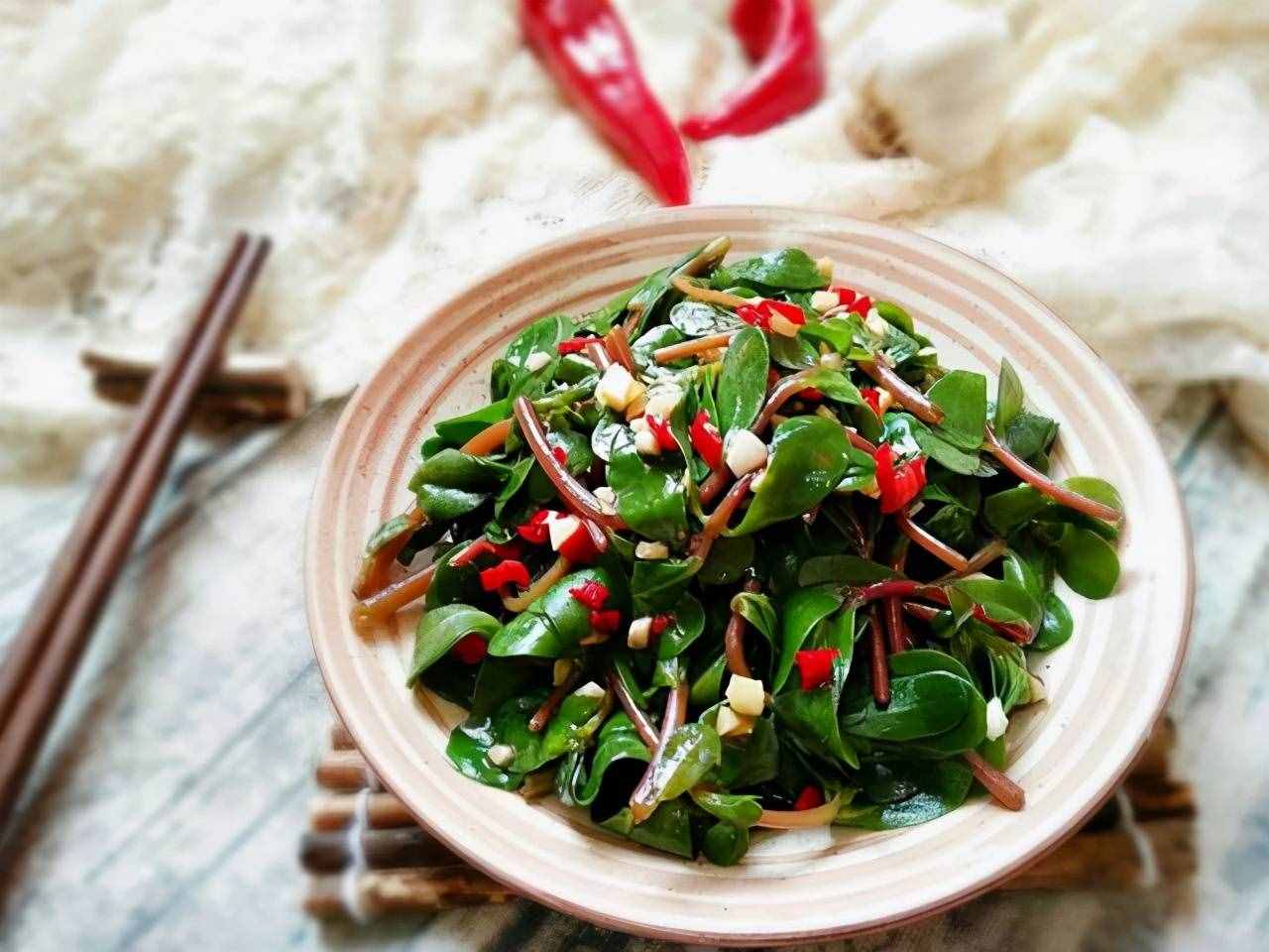 遇見(jiàn)濕疹不要怕 路邊野菜小偏方
