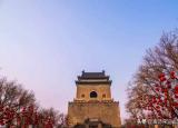 今日更新英姿颯爽的意思（學(xué)一個成語記一首詩詞）