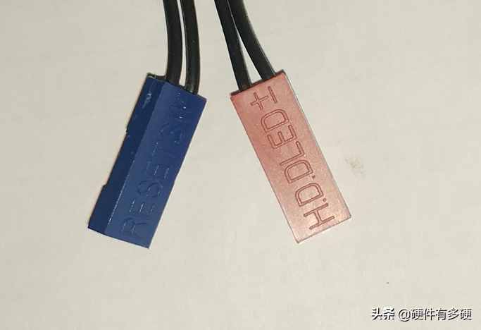 電腦機(jī)箱連線不會(huì)接？簡(jiǎn)述主板的各種接口