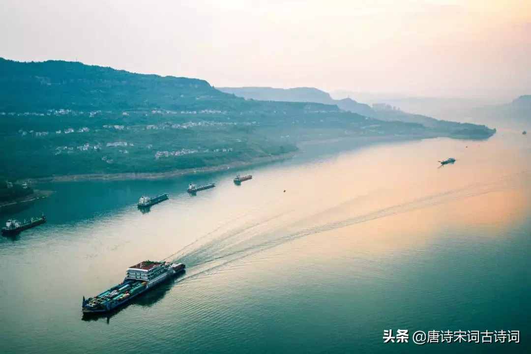 20首詩詞，帶您領略大美長江