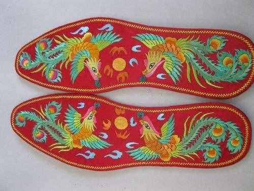 25款鞋墊刺繡花樣圖紙，踩在腳下的藝術，收藏起來！
