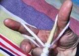 今日更新圍巾的織法圖解（家居針織編織圍巾的初學(xué)者教程圖解）