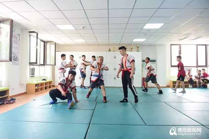 “滄口跤王”登央視！20年教出300多位徒弟，絕活震驚小尼...