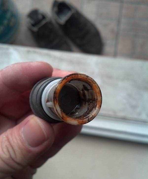 燃氣熱水器打不著火別急！用老師傅給的法子，立馬就修好！超管用