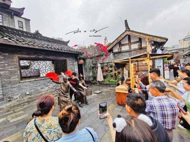 國慶假期最值得去旅游的五座城市，舉世聞名，游客：人再多都要去