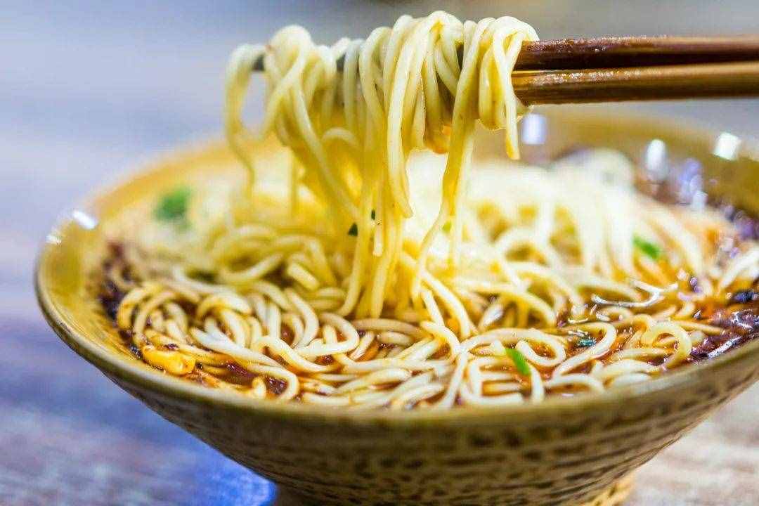 最適合畢業(yè)旅行的9個(gè)目的地，好吃又不貴