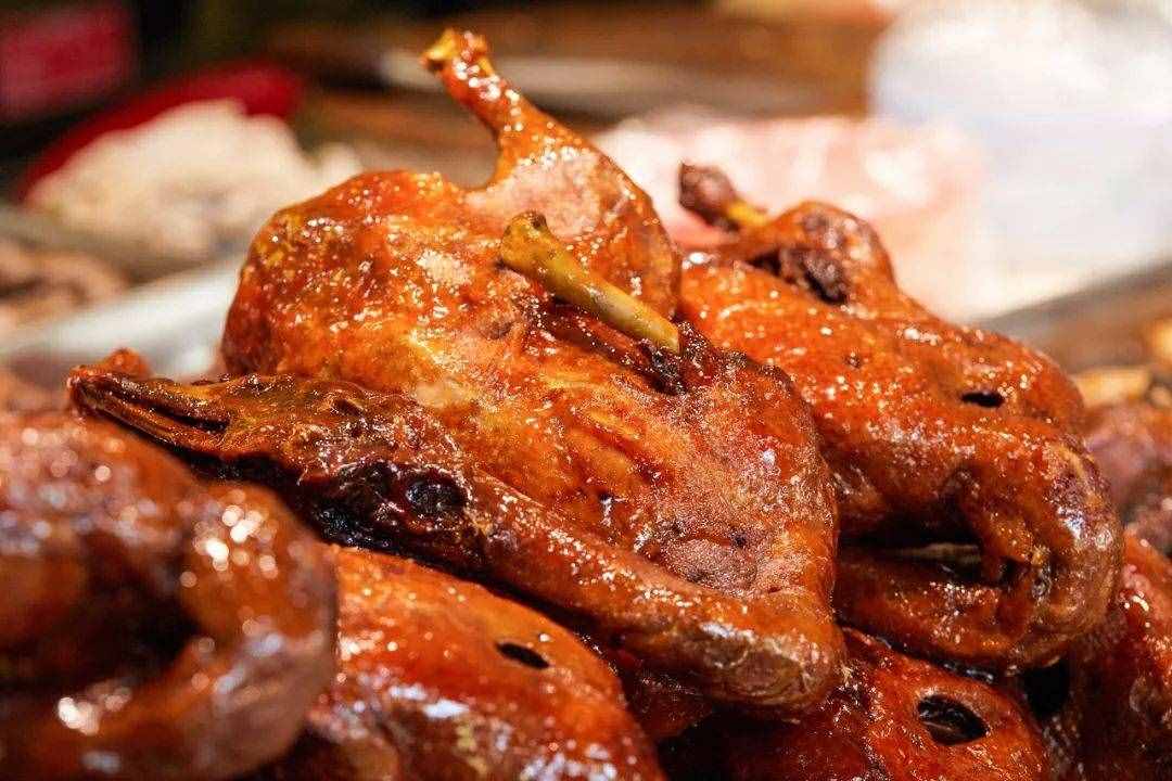 最適合畢業(yè)旅行的9個(gè)目的地，好吃又不貴