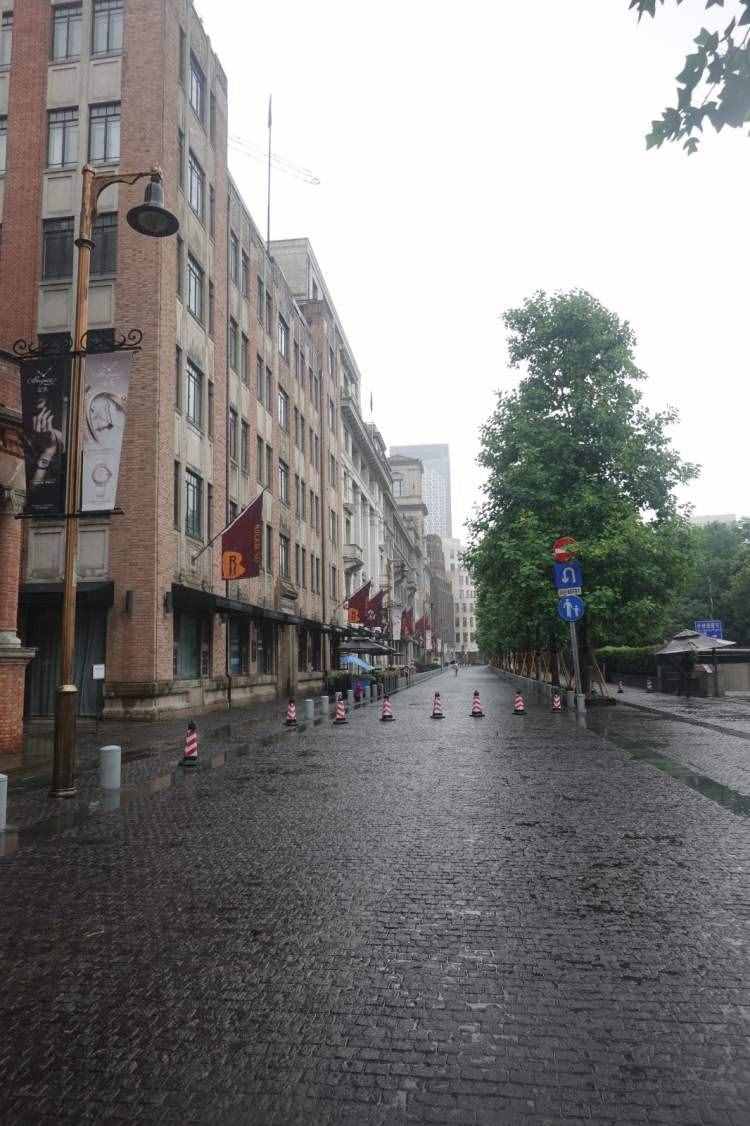 從村上隆到麥克·萊登，別錯(cuò)過(guò)外灘這家“寶藏畫(huà)廊”