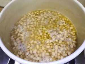 3分鐘就能喝到純黃豆自制的豆?jié){我是這樣做的的做法 步驟2