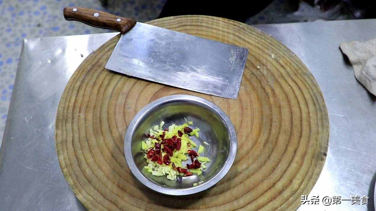 螞蟻上樹(shù)的正確做法，不坨不粘連，香味十足比吃肉都過(guò)癮
