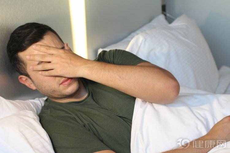 男人“太快”怎么辦？先別自己吃藥，2個(gè)解決方法，不妨試一試