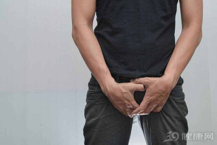 男人“太快”怎么辦？先別自己吃藥，2個(gè)解決方法，不妨試一試