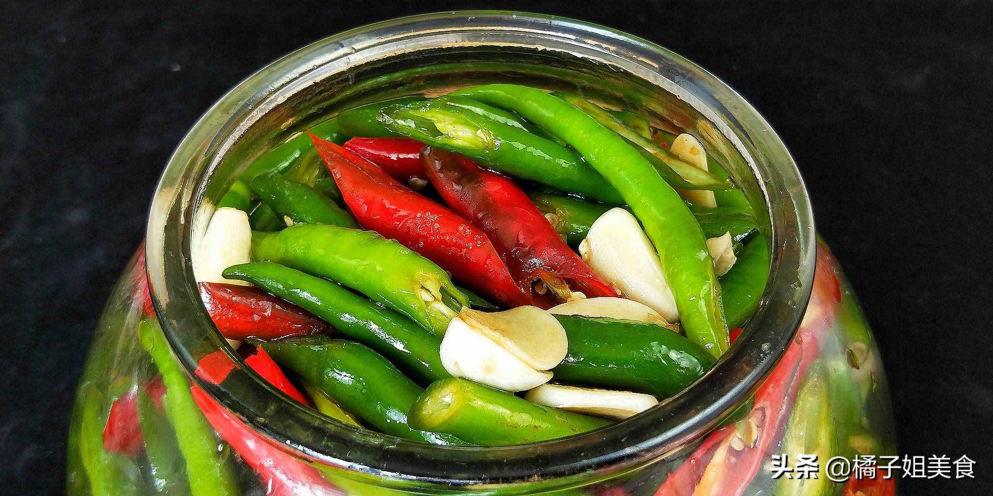 腌制辣椒的方法，70歲媽媽的獨家秘方，做法簡單，開胃又下飯