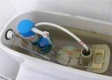 今日更新馬桶水箱漏水（麻煩抽水馬桶水箱漏水了）