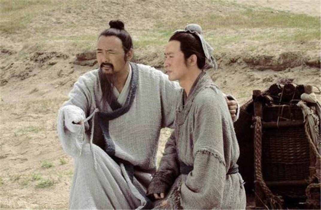 顏回29歲因病去世，父親向孔子要棺材，孔子甩給他2句話