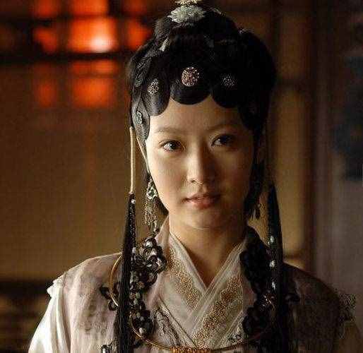 新《紅樓夢》七大主演今何在？兩位爆紅，她成為過街老鼠！