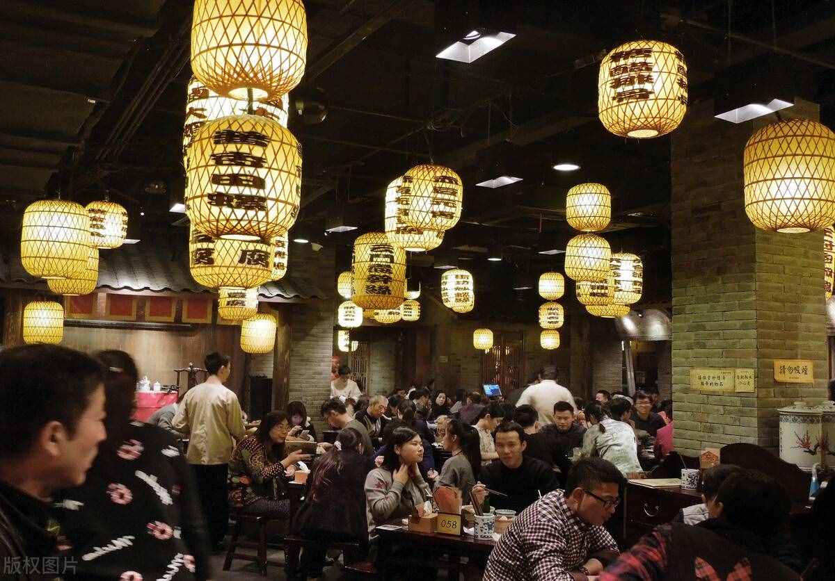 深圳一家餐廳利用“0元特色菜”，一年狂賺200萬，賺錢方法告訴你