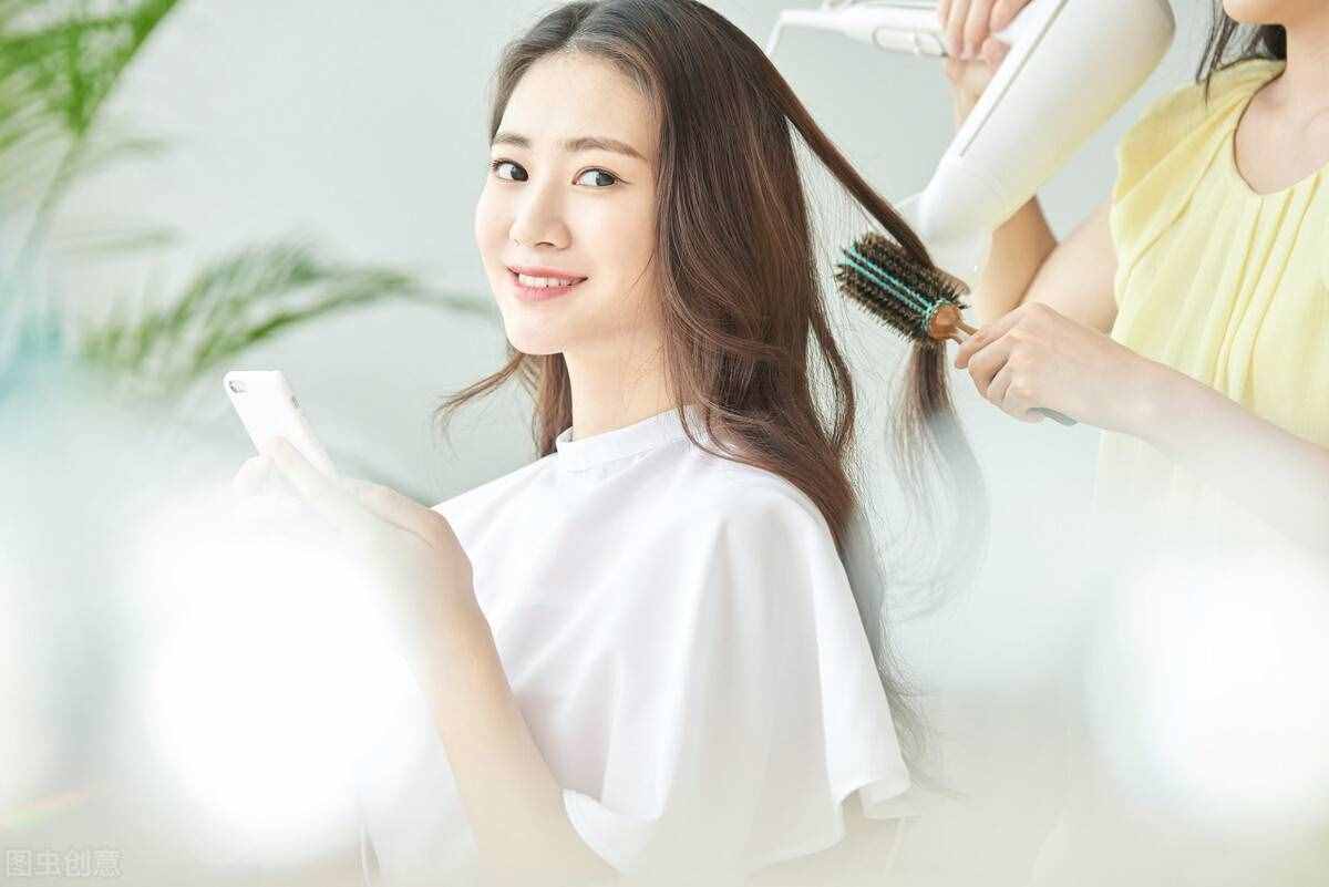 初中優(yōu)秀作文《成功的味道》嘗盡酸甜苦辣，人生自然升華