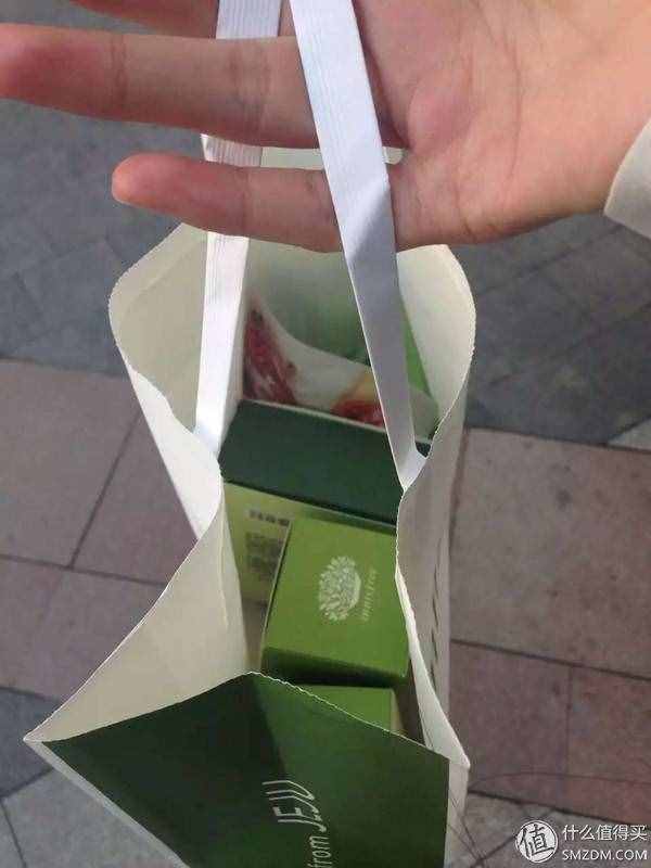 女王大人帶我飛之 Innisfree 悅詩風吟 綠茶精萃系列開箱