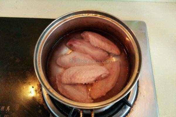 雞翅怎么做都好吃，但這6種做法讓你忍不住舔手指！