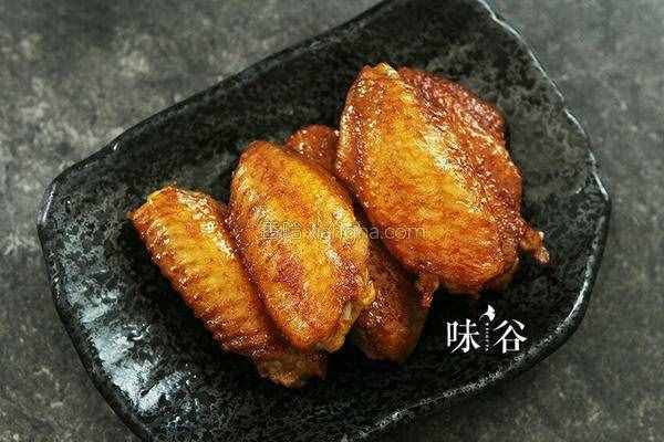 雞翅怎么做都好吃，但這6種做法讓你忍不住舔手指！
