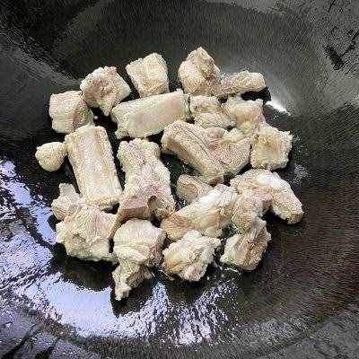 這么好吃的家常排骨做法，現(xiàn)在知道還不晚