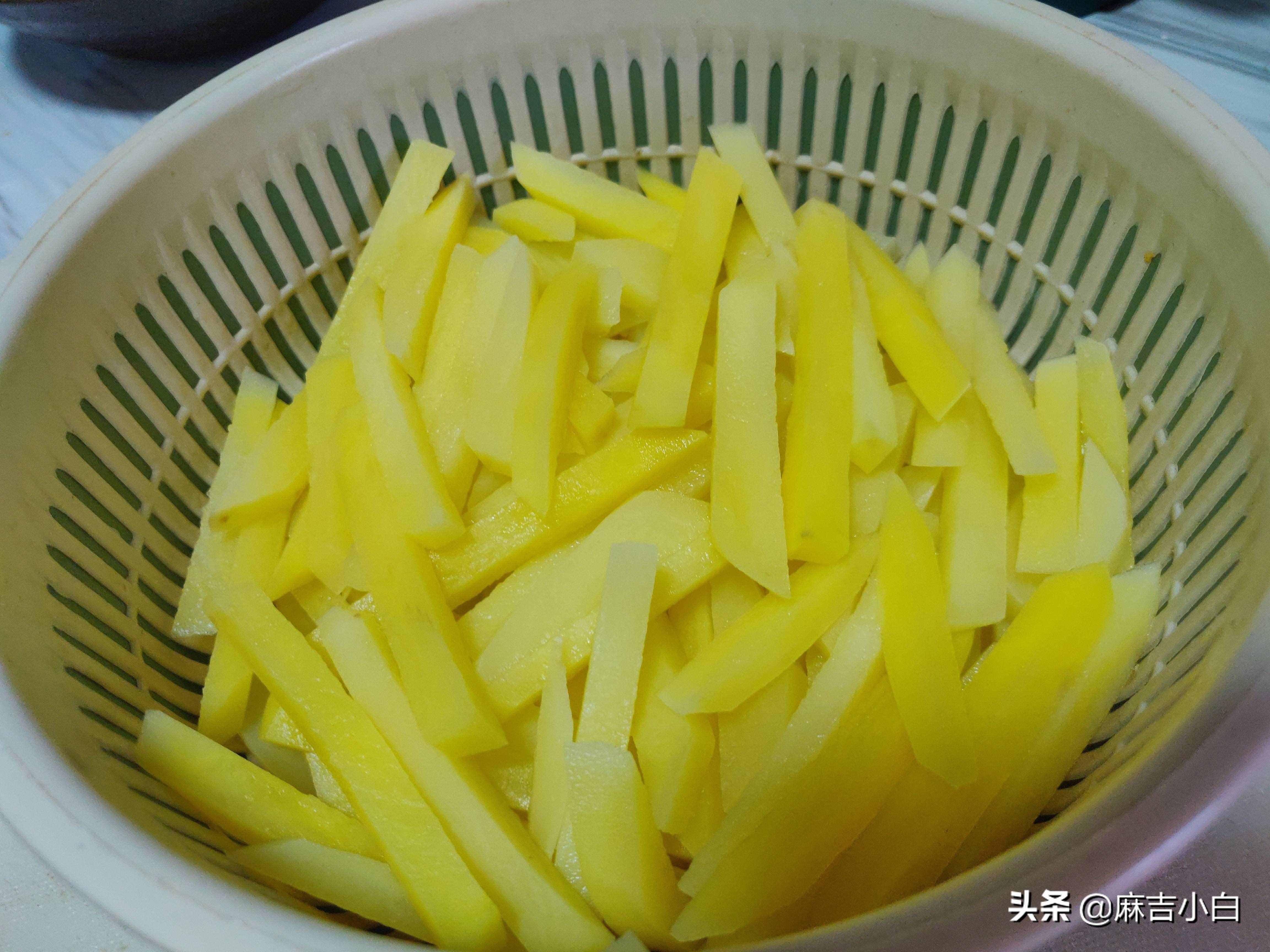 你們要的家庭版簡易炸薯條詳細步驟來啦！叮叮叮！快來查收