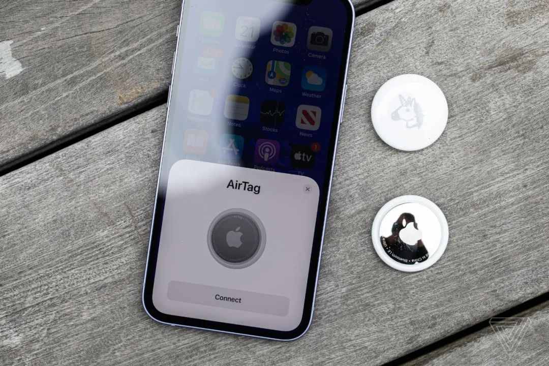 很智能，很蘋果：AirTag追蹤器為VR開了一扇窗？