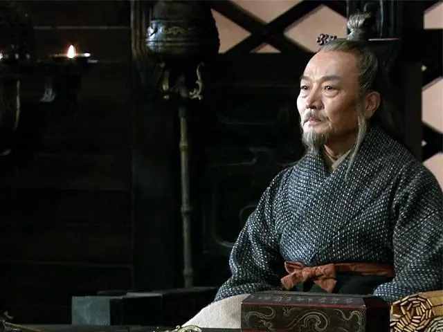 三國時(shí)期的荊州相當(dāng)于現(xiàn)在的一個(gè)城市還是一個(gè)省