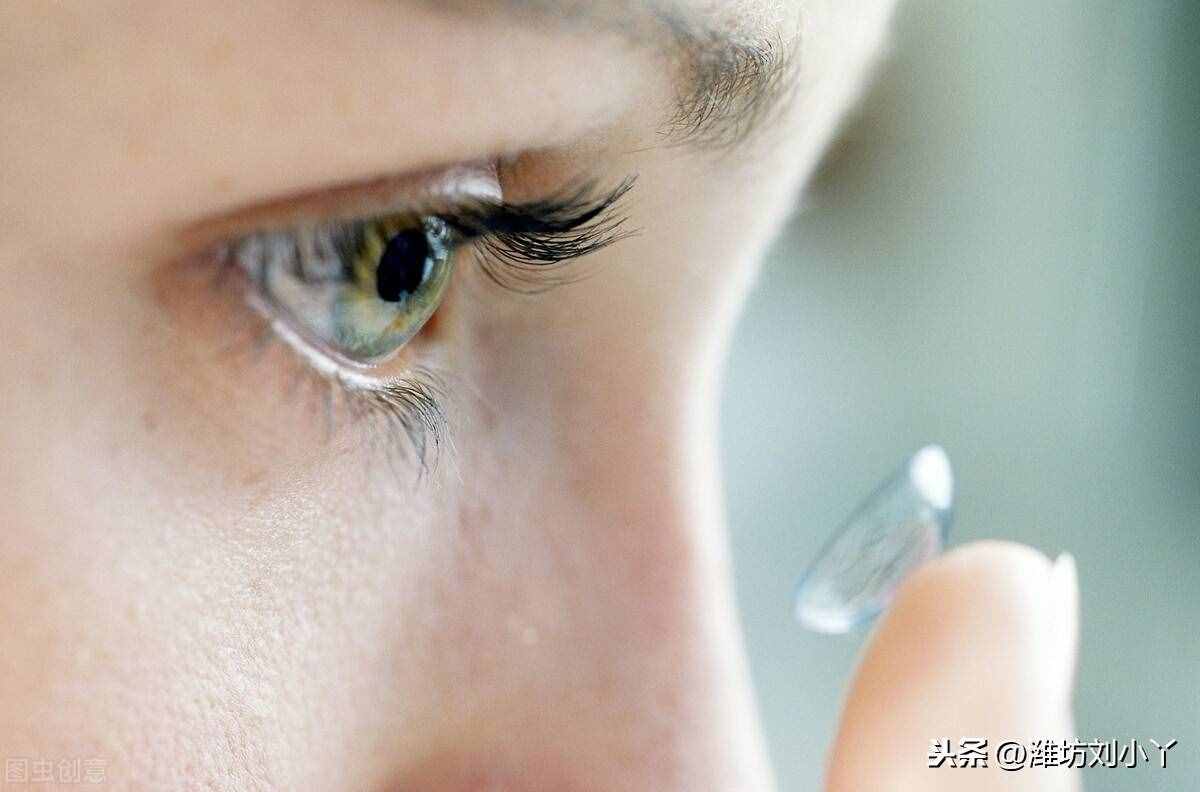 如何正確佩戴隱形眼鏡，知道這些竅門容易多了，趕緊收藏吧