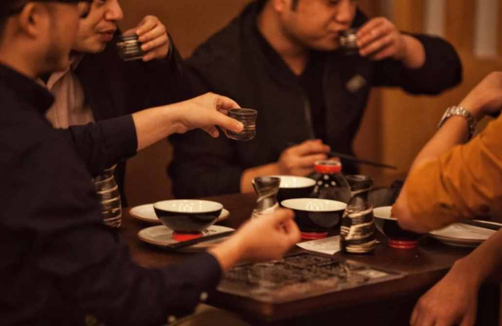 注意形象！商務(wù)酒桌上的10大潛規(guī)則（建議收藏）